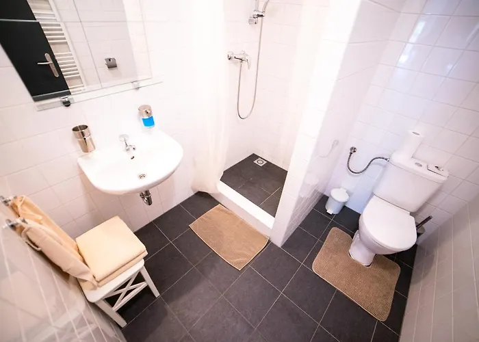 Papirna Pensionat 3*